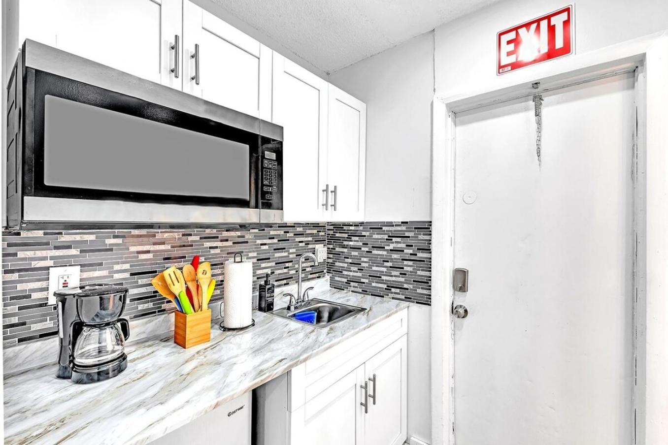 New 2 Bed Studio Close To Beach & Casino Ha04 할리우드 외부 사진