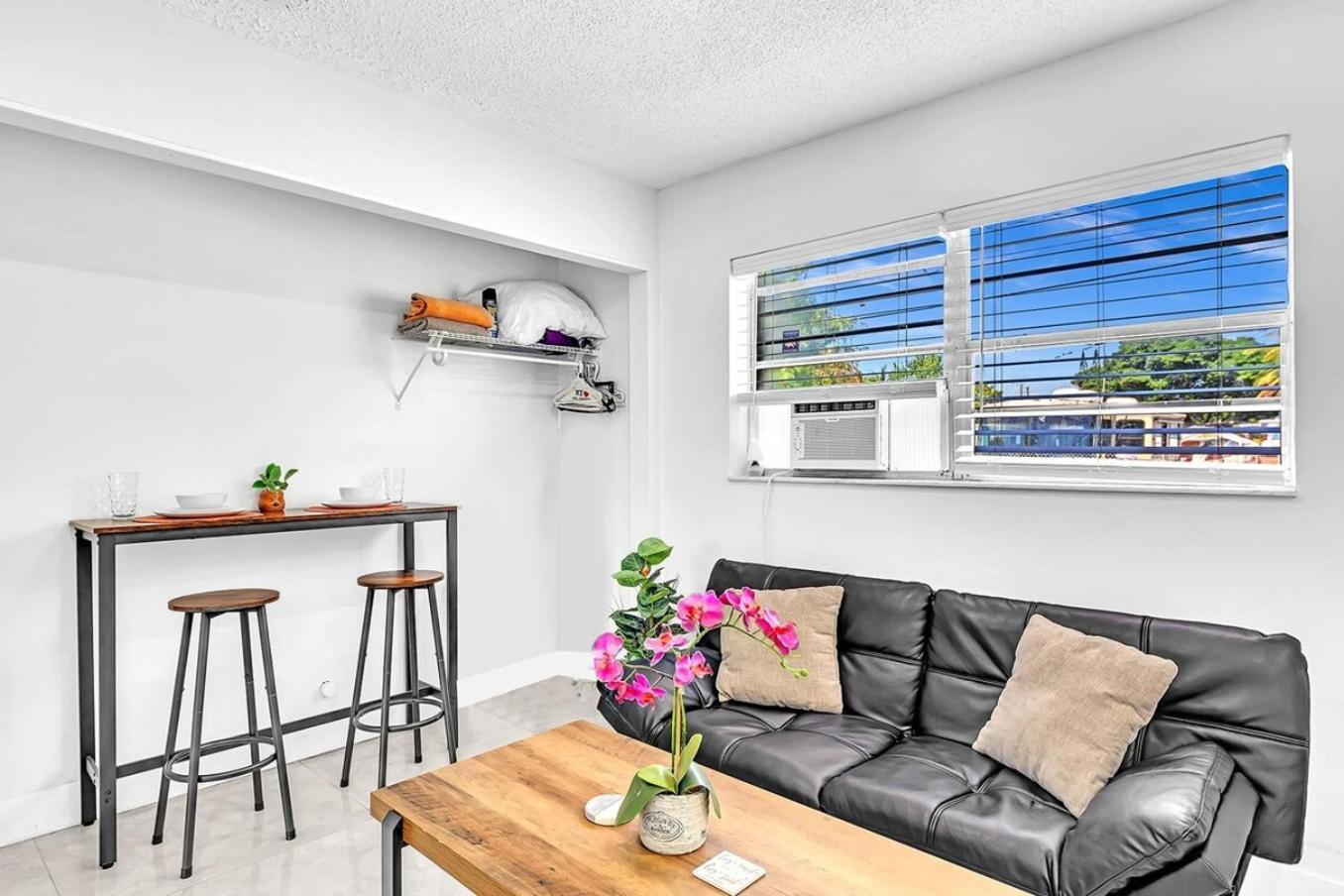 New 2 Bed Studio Close To Beach & Casino Ha04 할리우드 외부 사진