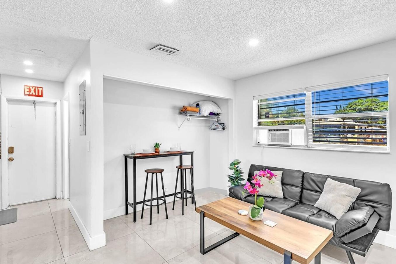 New 2 Bed Studio Close To Beach & Casino Ha04 할리우드 외부 사진