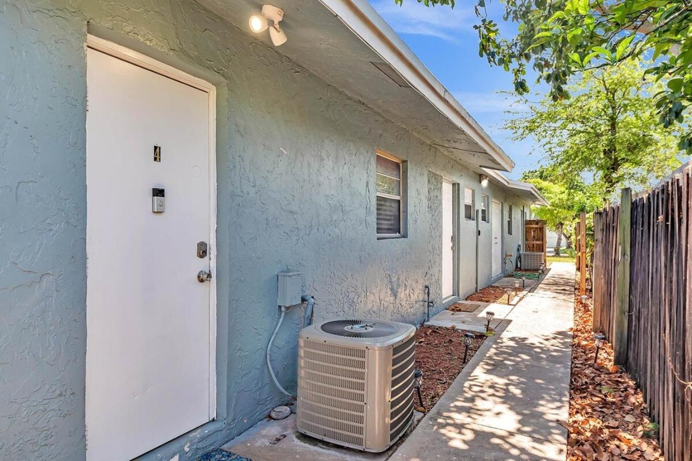 New 2 Bed Studio Close To Beach & Casino Ha04 할리우드 외부 사진